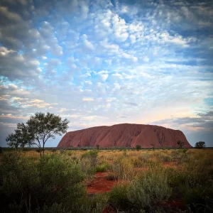 Read more about the article Photography Tips for Capturing Uluru’s Beauty